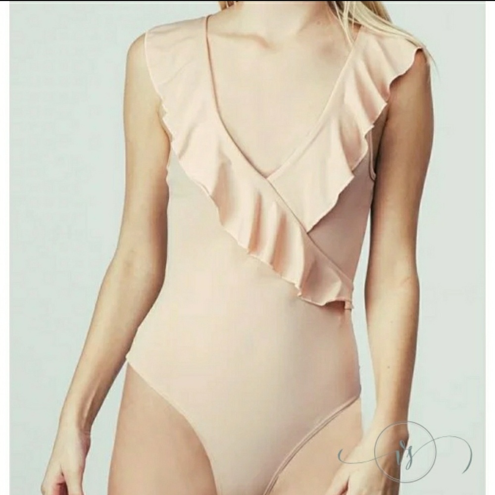 Blush Ruffle Bodysuit - Picture 5 of 5